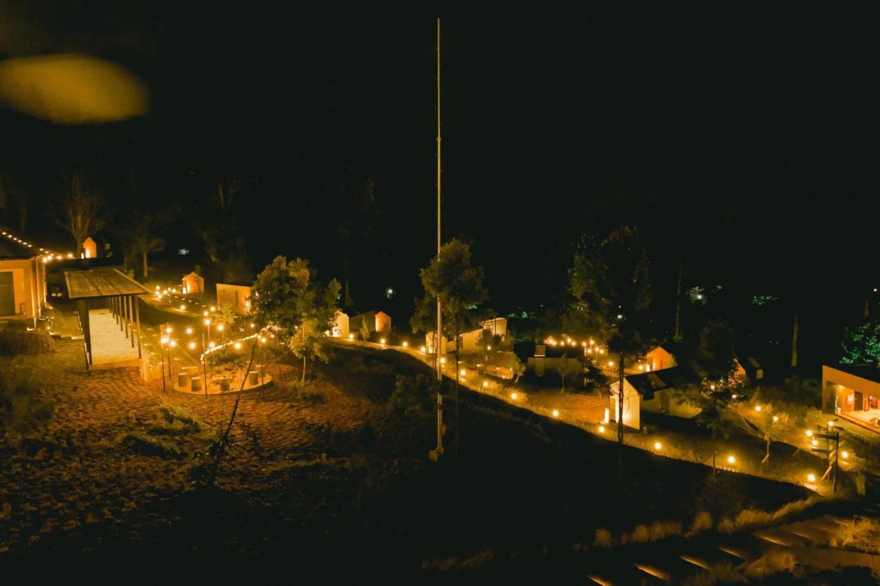 Bobocabin Gunung Mas, Puncak Tagalbato Exterior photo